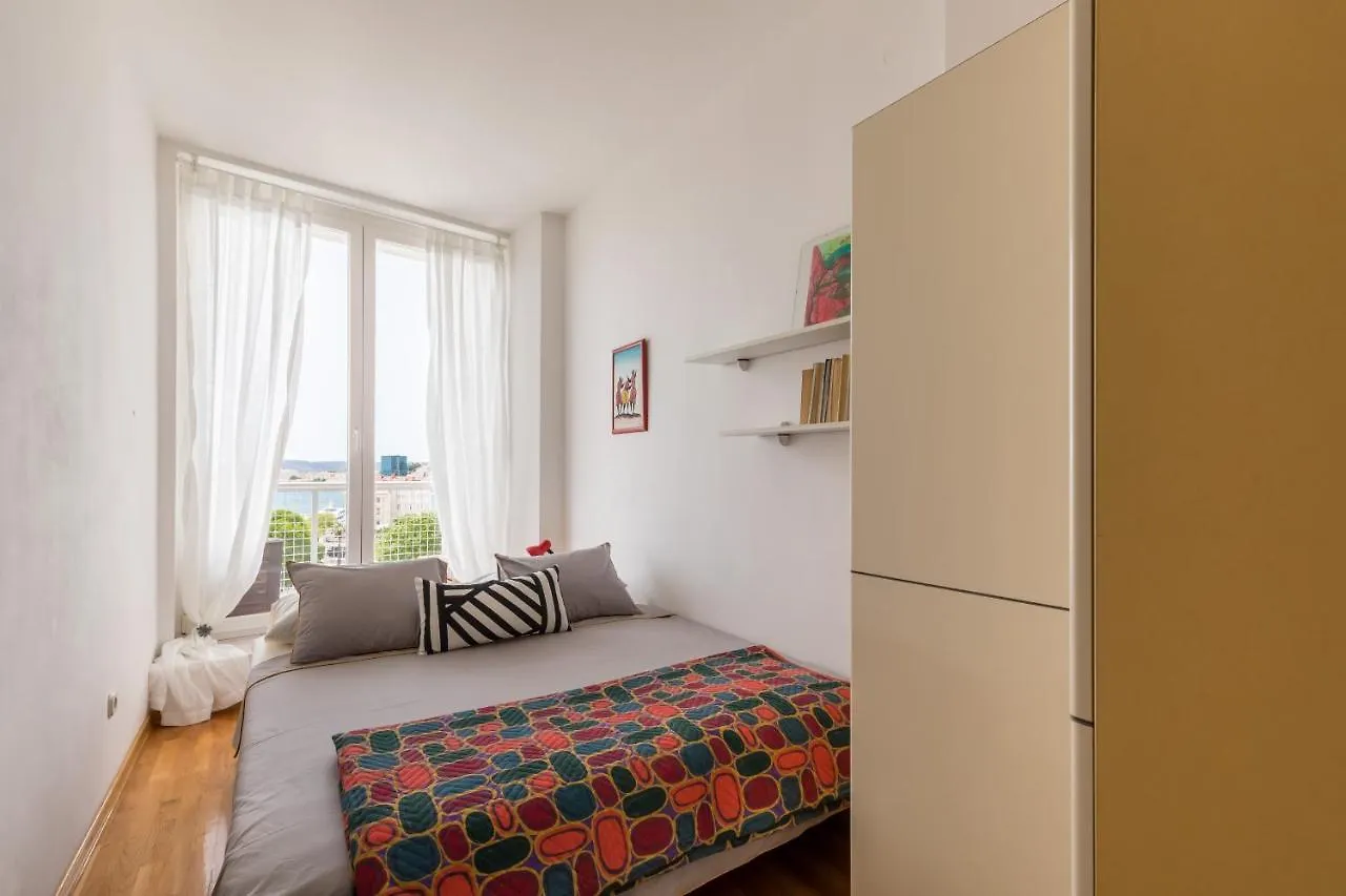 5Th Floor Apartment- Harborview سبليت شقة