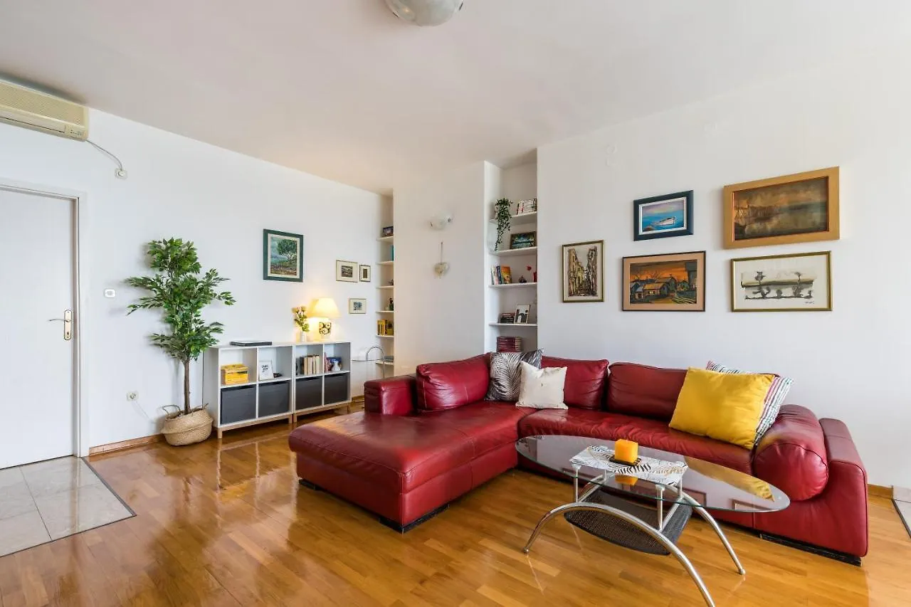 5Th Floor Apartment- Harborview سبليت 0*,